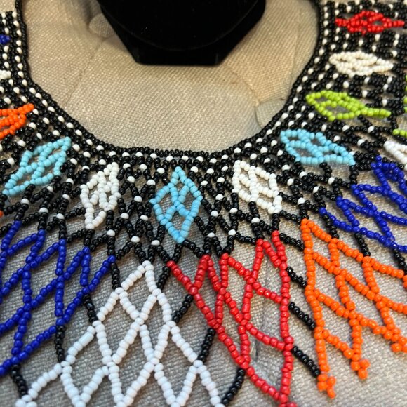 African Maasai Handmade Beaded Collar Necklace - NWT - Picture 6 of 10